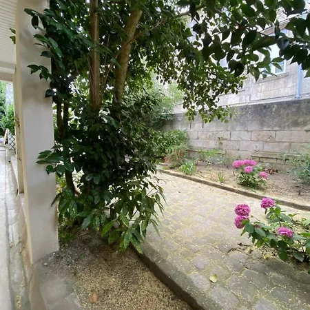 Le Chanzy Proche Des Thermes Et De La Gare